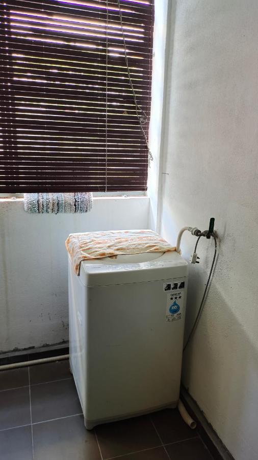 Dadide Guesthouse Alor Gajah Exterior photo